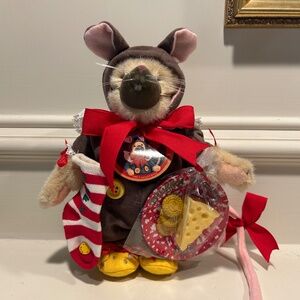1995 Limited Edition Muffy Vanderbear - Muffy Mouse